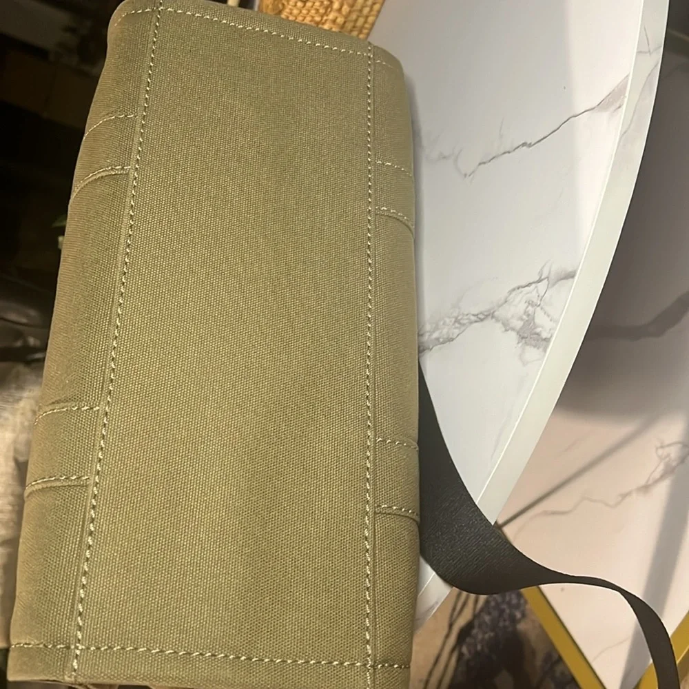 Marc Jacob’s Canvas Large Totebag in Slate Green - Picture 8 of 10